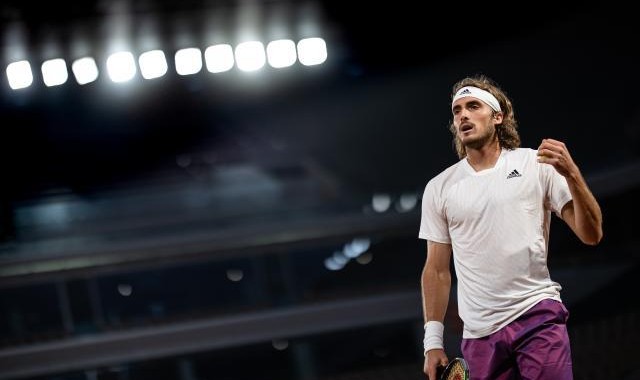 v体育-五盘苦战首进大满贯决赛 西西帕斯赛后喜极而泣