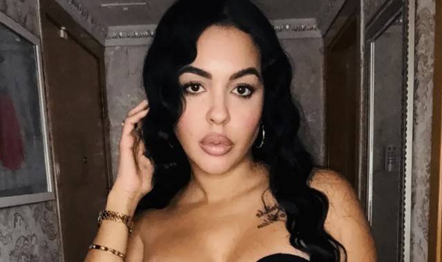 v站体育-一位单亲妈妈因长相酷似乔治娜，一夜之间在网络上爆红