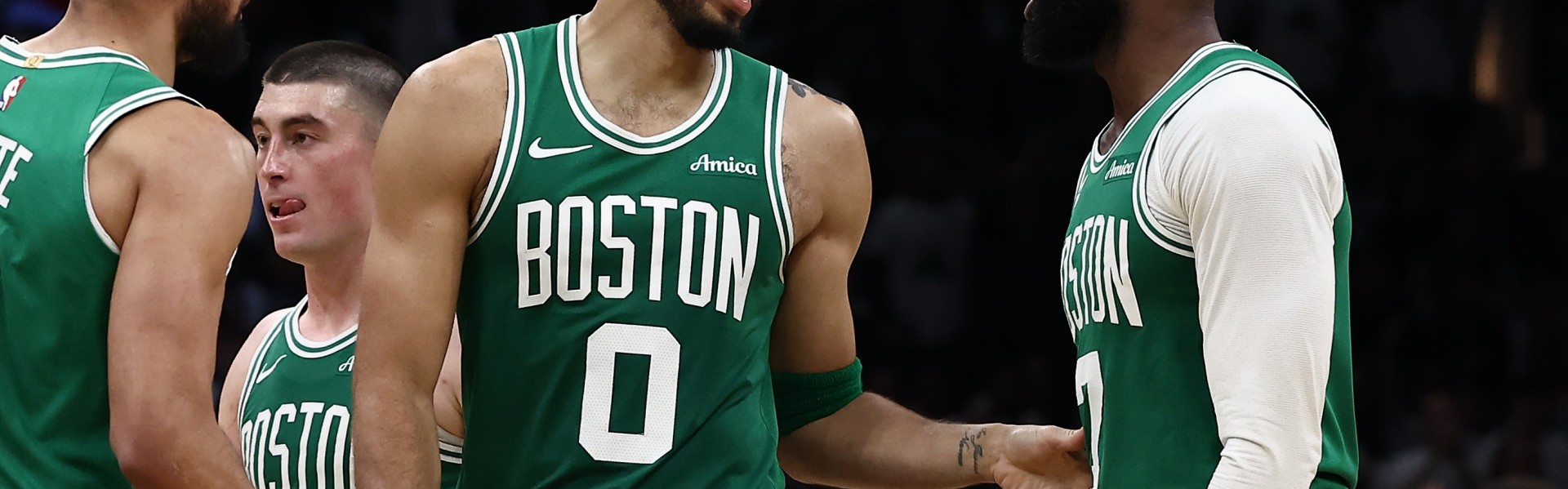 v体育-尼克·杨：塔图姆复出根本不影响布朗的出手 是怀特&amp;普理查德少投